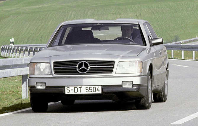 Mercedes-Benz Auto 2000