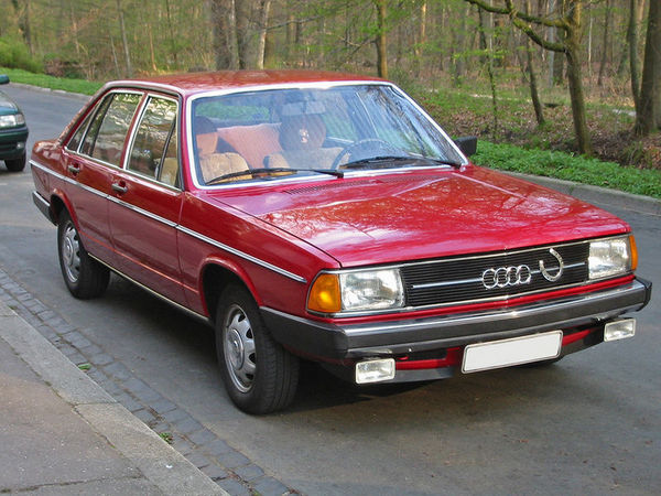 Audi 100