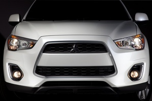 Mitsubishi Outlander Sport Gets Revised for 2013