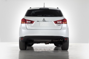 Mitsubishi Outlander Sport Gets Revised for 2013