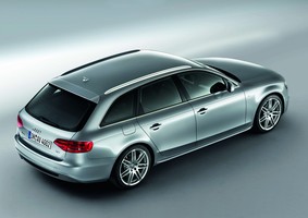 Audi A4 Avant 2.0 TFSI Attraction