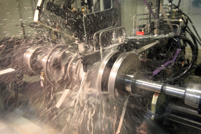 Chrysler Produces 1 million Pentastar V6s in 18 months Chrysler Produces 1 million Pentastar V6s in 18 months