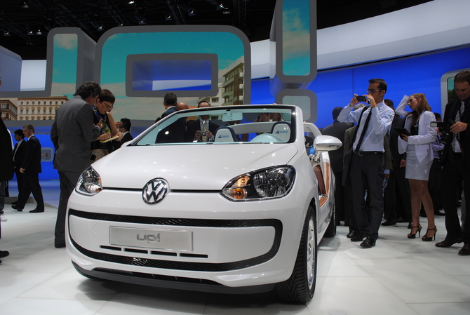 VW unveils an extended UP! family in Frankfurt