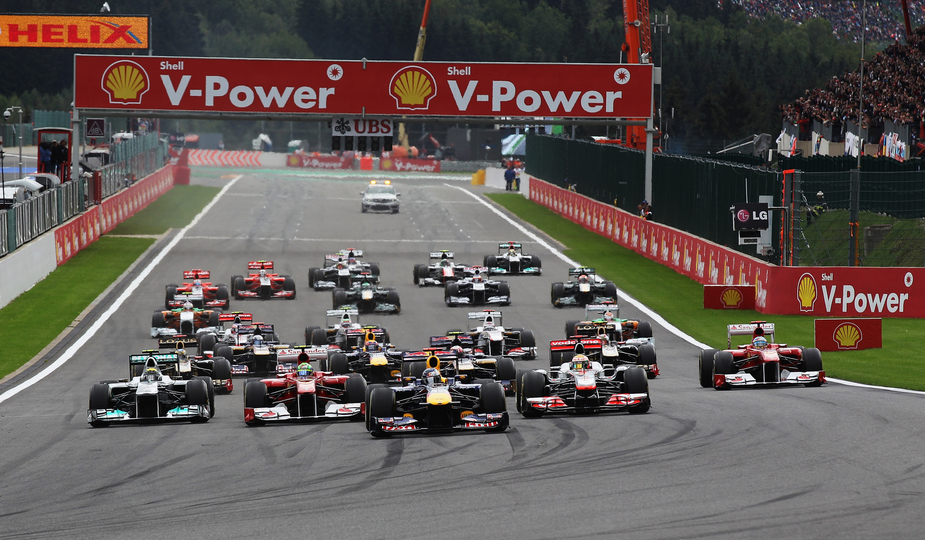 Vettel returns to victories in Spa