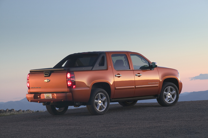 Chevrolet Avalanche LTZ 4WD