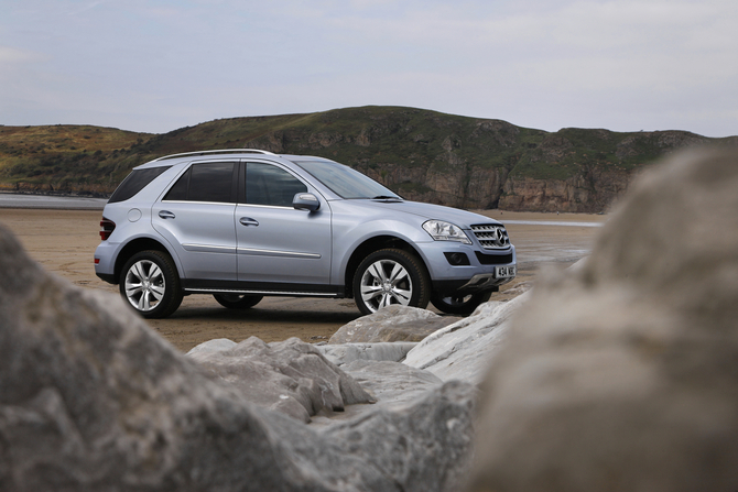 Mercedes-Benz ML300 CDI BlueEFF. Sport