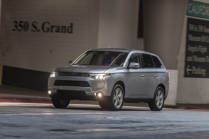 Mitsubishi Outlander Gen.3