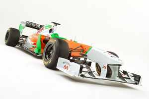 Force India unveils the VJM04