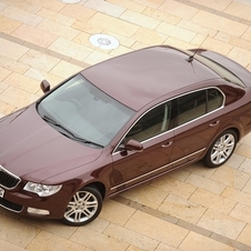 Skoda Superb (modern)