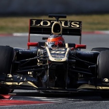 Lotus Proves New Chassis with Fastest Time in Practice