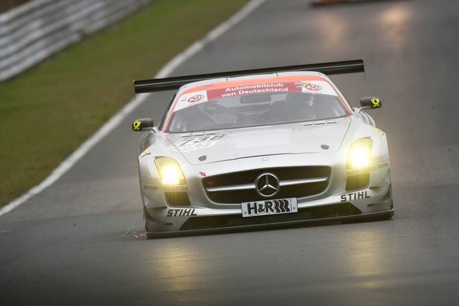 SLS AMG GT3 gets first race victory SLS AMG GT3 gets first race victory