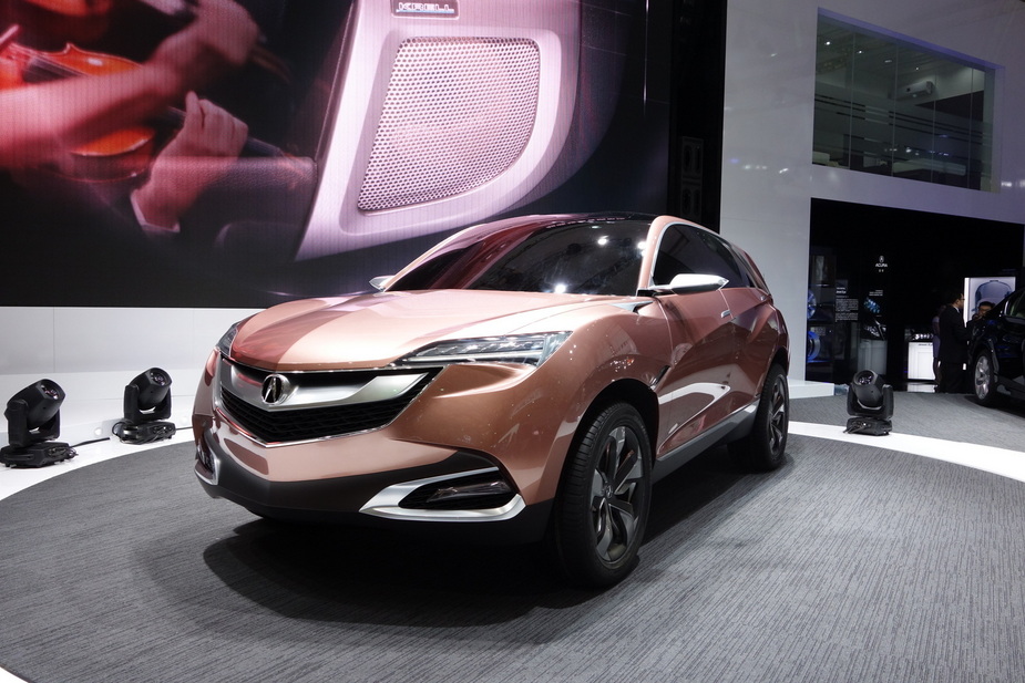The SUV-X is a crossover concept that Acura plans for China and might sell elsewhere
