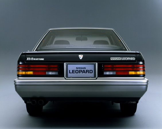 Nissan Leopard Turbo 200 XS-II