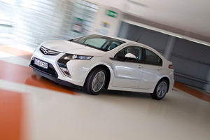 Opel Ampera