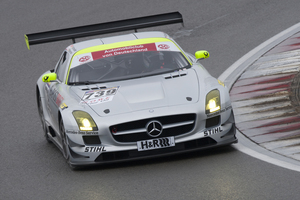 SLS AMG GT3 gets first race victory