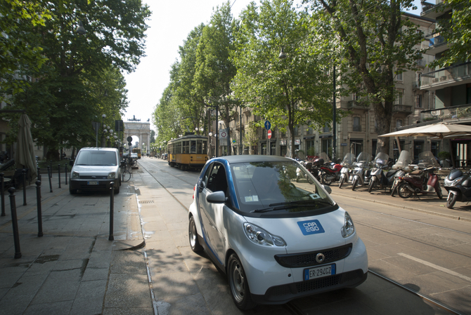 Car2Go tem-se mostrado muito popular na Europa Car2Go tem-se mostrado muito popular na Europa