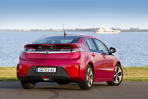 Opel Ampera