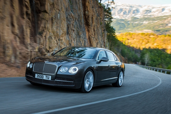 The four-door Continental is already covered by the Flying Spur, which means the four-door coupe could have wilder styling The four-door Continental is already covered by the Flying Spur, which means the four-door coupe could have wilder styling