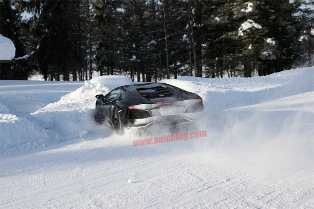 Aventador crash during test Aventador crash during test