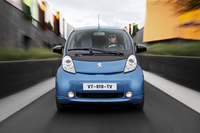 Peugeot iOn becomes reality Peugeot iOn becomes reality