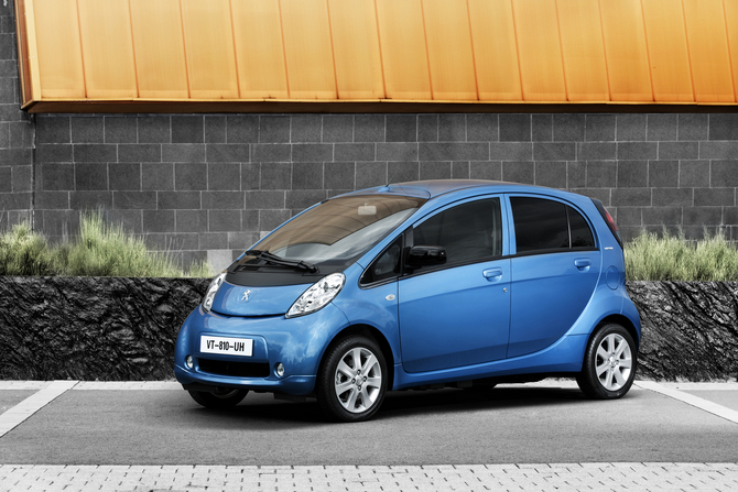 Peugeot iOn becomes reality Peugeot iOn becomes reality