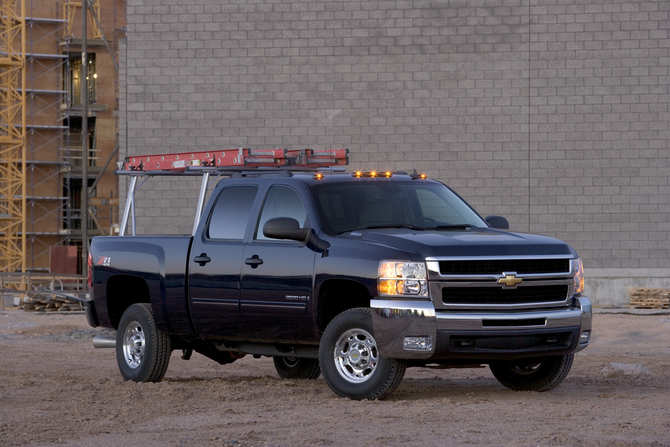 Chevrolet Silverado 2500HD Crew Cab 2WD LT1 Long Box