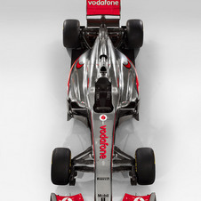 McLaren assembles the MP4-26 live in Berlin