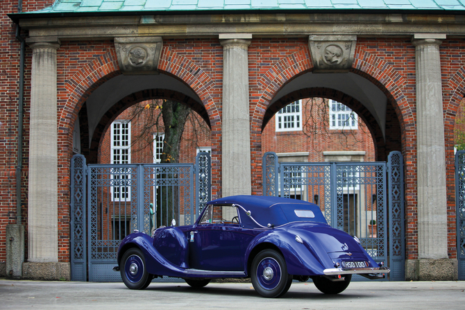 Lagonda V-12 Drophead Coupé