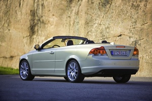 Volvo C70 T5