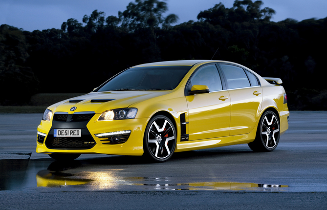 Vauxhall reveals the refreshed VXR8