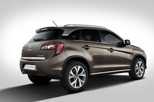 Citroen C4 Aircross Brings Compact SUV to Citroen Range