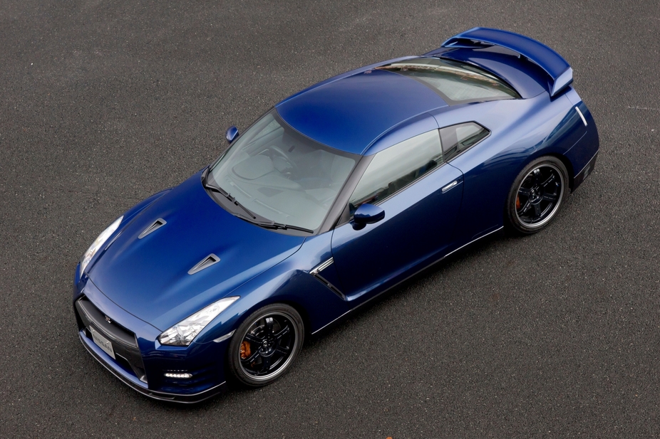 GT-R Track Pack Adds Lightness and Better Brake Cooling  For Even Sharper Edge