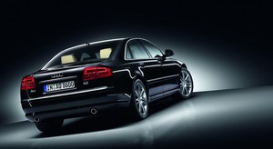 Audi A8 4.2 V8 350cv quattro