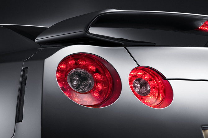 Nissan introduces the new Nissan GT-R Nissan introduces the new Nissan GT-R