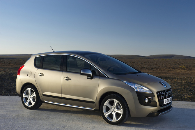 Peugeot 3008 Premium 1.6 HDi 110 FAP CVM6