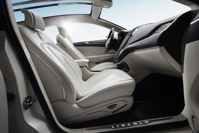 Detalhes do interior do Lincoln MKC Detalhes do interior do Lincoln MKC