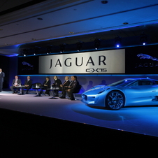 Jaguar confirms C-X75 hybrid supercar will be built
