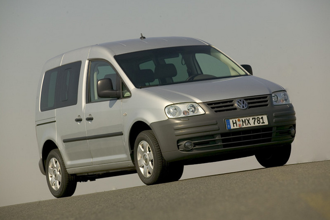 Volkswagen Caddy 2.0 TDI 140cv Kombi Extra 5L.