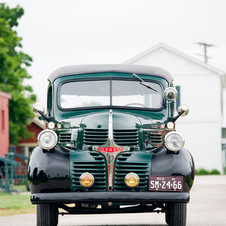 Dodge Half-Ton Canopy Express