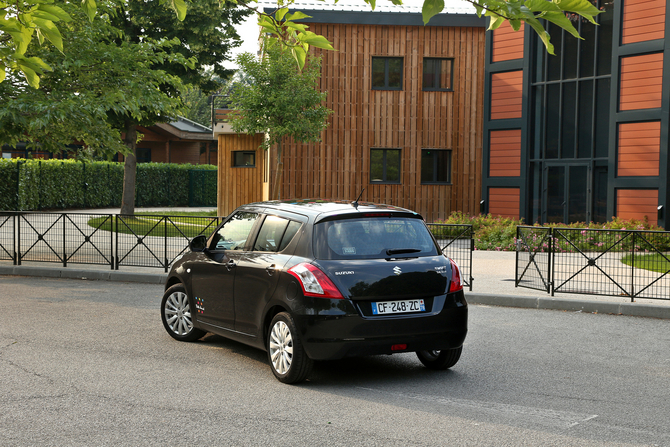 Suzuki Swift Little Marcel, une série spéciale très fashionista Suzuki Swift Little Marcel, une série spéciale très fashionista