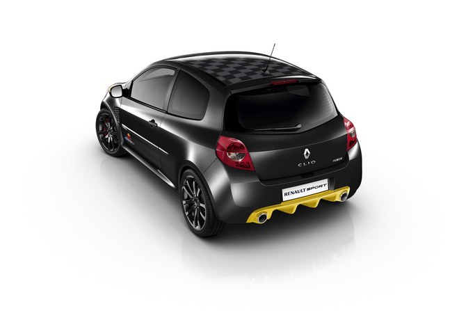 Renault Tunes Clio R.S to Celebrate F1 Championship