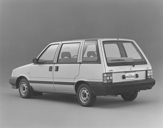 Nissan Prairie 1500 JW-L