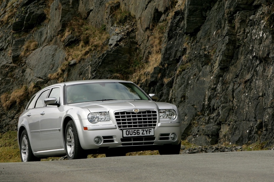 Chrysler 300C Touring 3.0 CRD V6