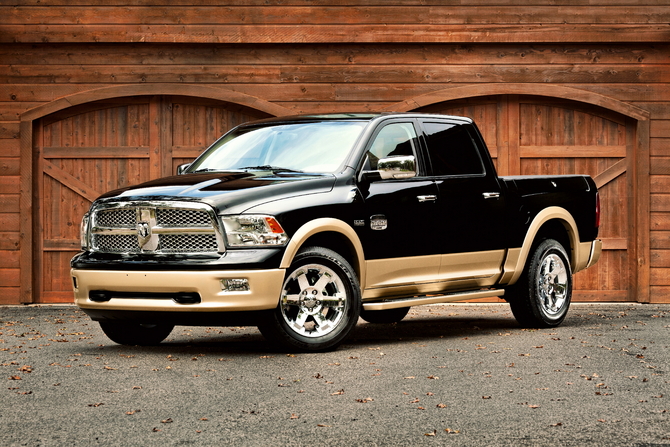 Dodge Ram 1500 Crew Cab 4X2 Laramie Longhorn Edition SWB