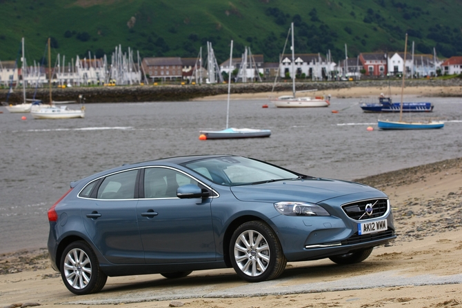 Volvo V40 D2 Start/Stop Momentum