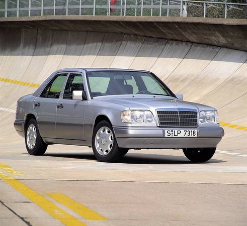 Mercedes-Benz 300 D Turbo