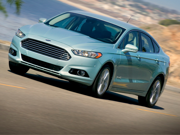 Ford Fusion Hybrid S