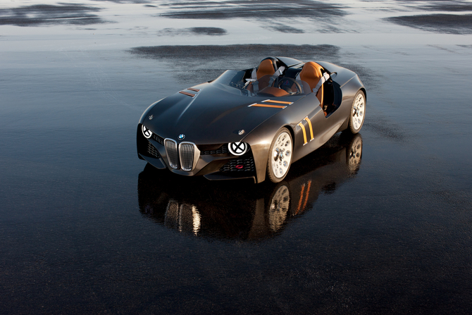 BMW celebrates 75th of the 328 with an Hommage model BMW celebrates 75th of the 328 with an Hommage model