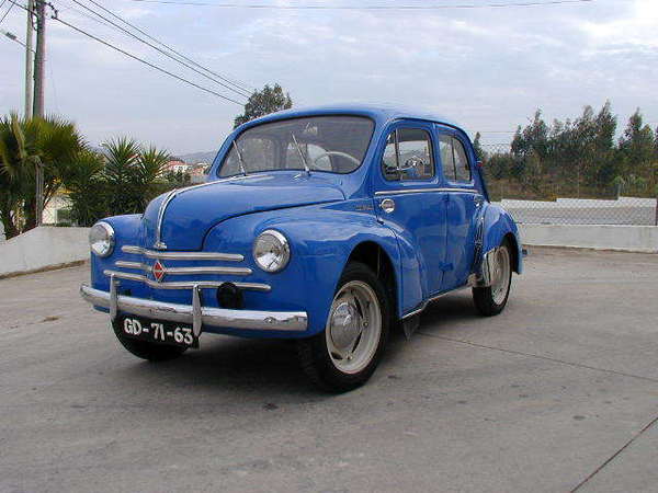 Renault 4CV Sport