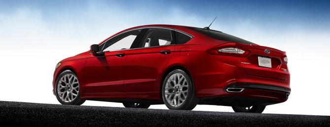 Ford Fusion 2.0 EcoBoost I-4 SE